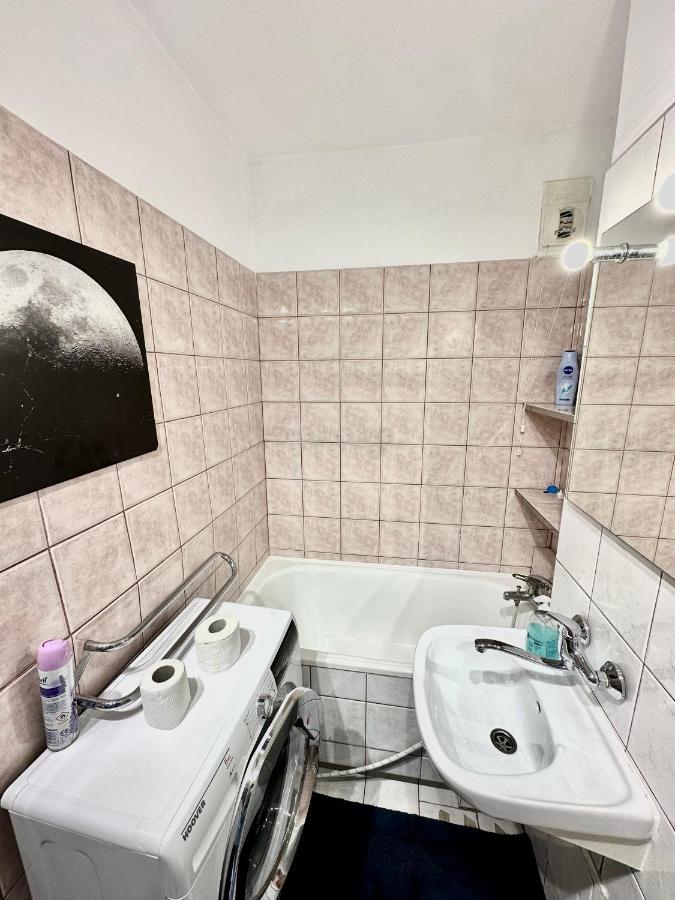 Super Apartament Grey Centrum 2X Metro Fast Wifi 300 Mbs Netflix Appletv Smarttv Spotify Panorama Miasta Warszawa Exteriör bild